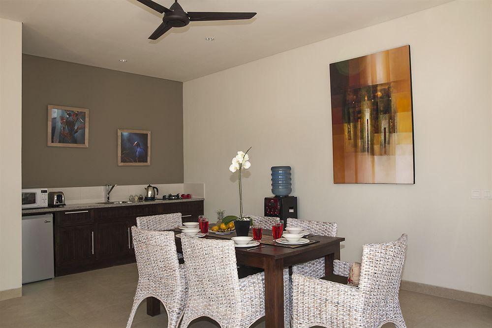 Aroha Boutique Villas Seminyak  Ngoại thất bức ảnh